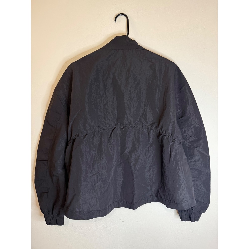 Lululemon Nylon Cinchable Jacket Size S Black Slightly Oversized NWT - Picture 3 of 3
